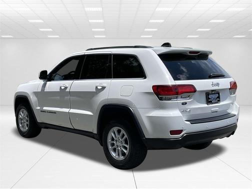 2020 Jeep Grand Cherokee Laredo E