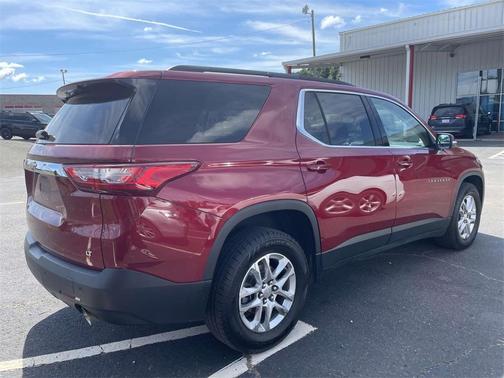 2021 Chevrolet Traverse LT Cloth