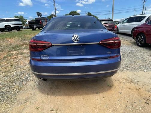 2017 Volkswagen Passat 1.8T S