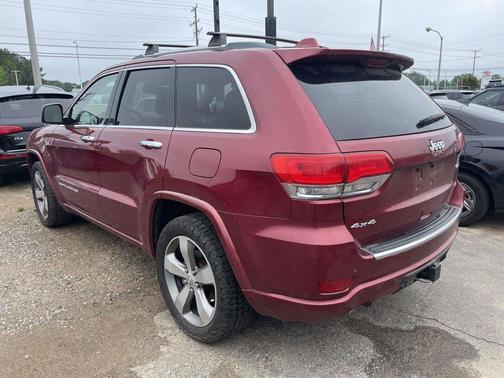 SELECT 2014 Jeep Grand Cherokee Overland