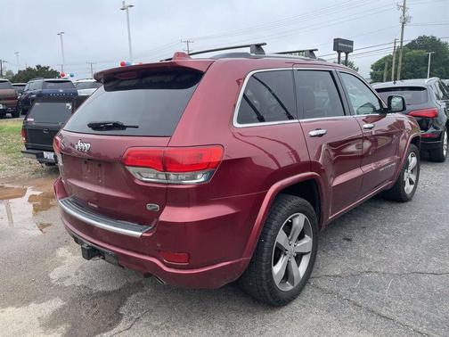 SELECT 2014 Jeep Grand Cherokee Overland