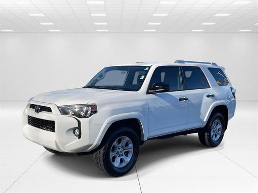2018 Toyota 4Runner SR5