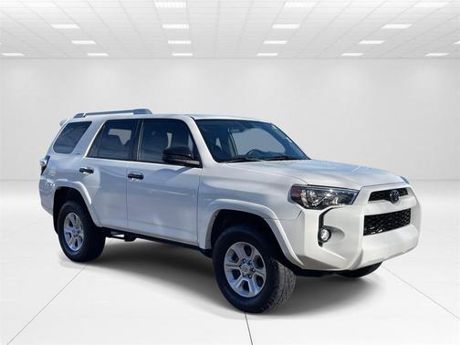 2018 Toyota 4Runner SR5