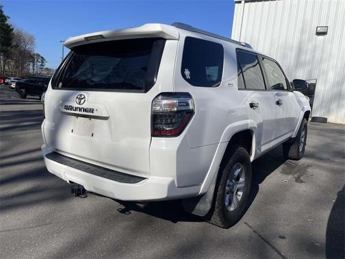 2018 Toyota 4Runner SR5