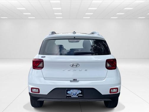 Lunar 2026 Hyundai VENUE SEL