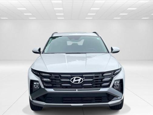 White Pearl 2026 Hyundai TUCSON SEL