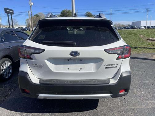 2024 Subaru Outback Touring XT