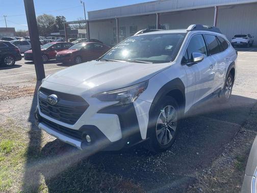 2024 Subaru Outback Touring XT