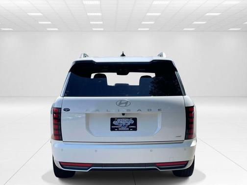 White Pearl 2026 Hyundai PALISADE Calligraphy