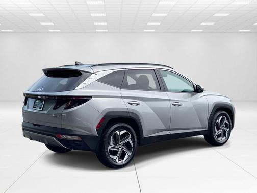 Shimmering Silver 2022 Hyundai TUCSON Hybrid Limited