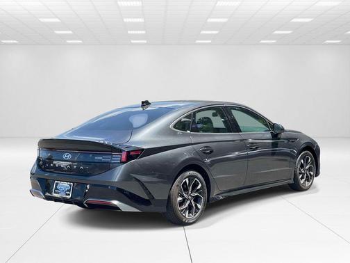 Gray 2025 Hyundai SONATA SEL