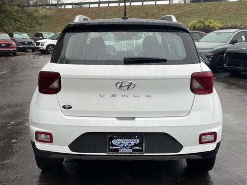 2025 Hyundai VENUE Limited