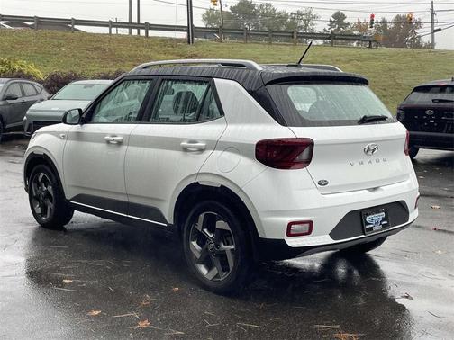 2025 Hyundai VENUE Limited