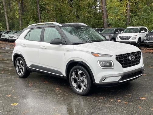 2025 Hyundai VENUE Limited