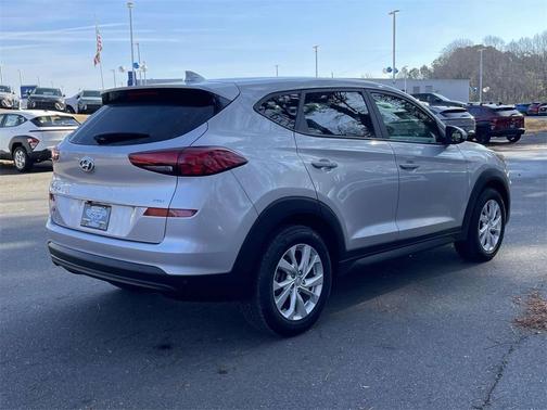 2020 Hyundai TUCSON SE
