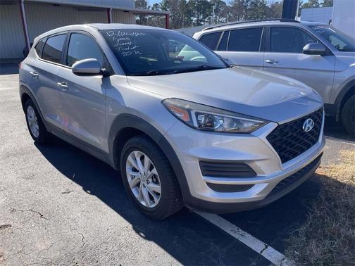 2020 Hyundai TUCSON SE