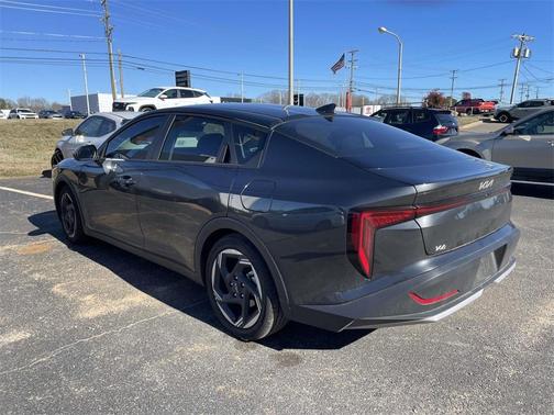 2025 Kia K4 EX