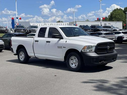 Bright White Clearcoat 2015 RAM 1500 Tradesman/Express