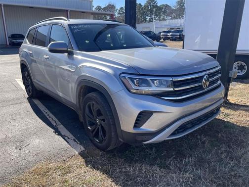 2022 Volkswagen Atlas 3.6L SE w/Technology