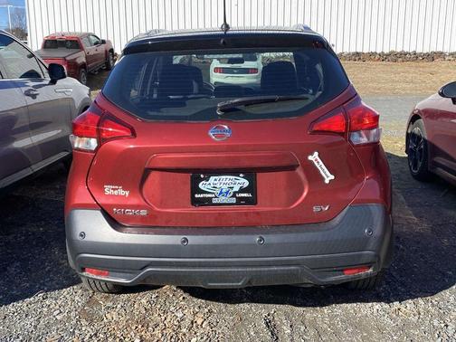 2020 Nissan Kicks SV