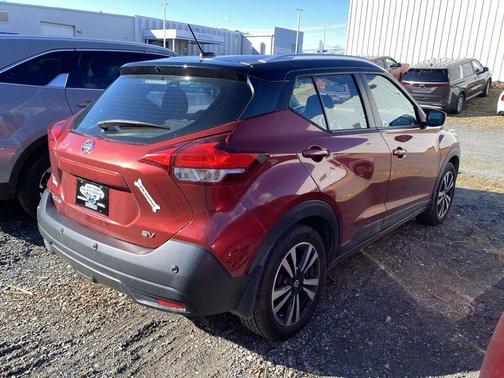 2020 Nissan Kicks SV