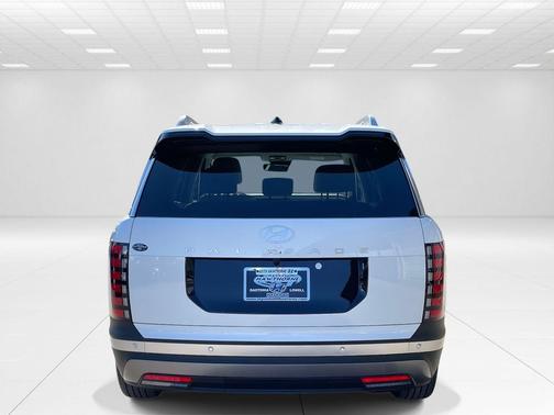 White Pearl 2026 Hyundai PALISADE SEL PREMIUM 8P