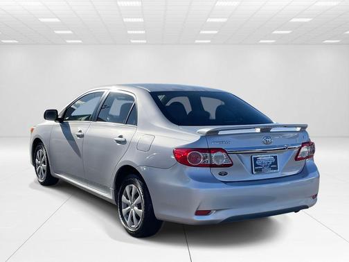 2011 Toyota Corolla LE