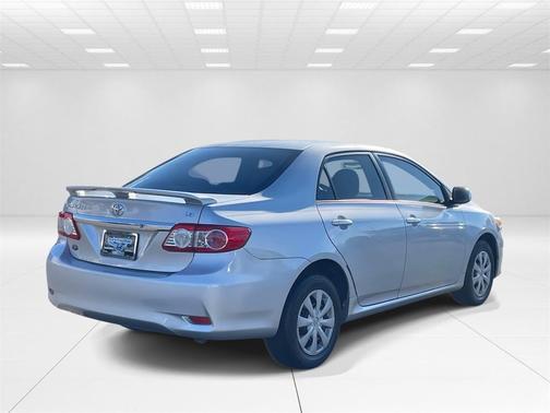 2011 Toyota Corolla LE