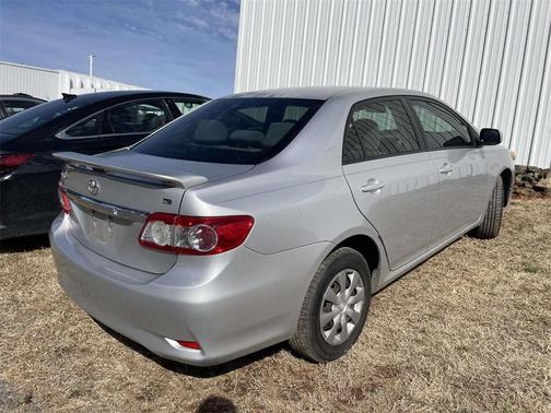 2011 Toyota Corolla LE