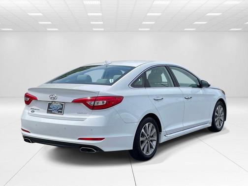 Quartz White Pearl 2017 Hyundai SONATA Limited