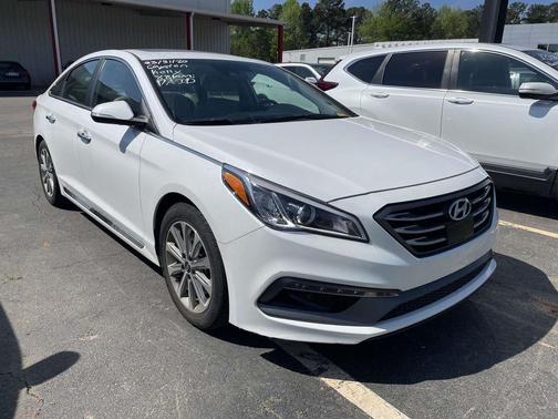 Quartz White Pearl 2017 Hyundai SONATA Limited