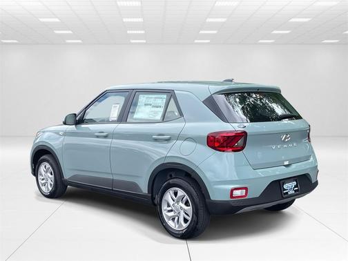 2026 Hyundai VENUE SE