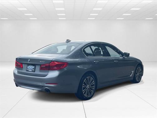 2017 BMW 530 i xDrive