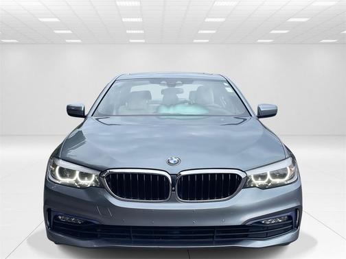2017 BMW 530 i xDrive