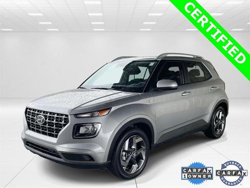 2025 Hyundai VENUE SEL