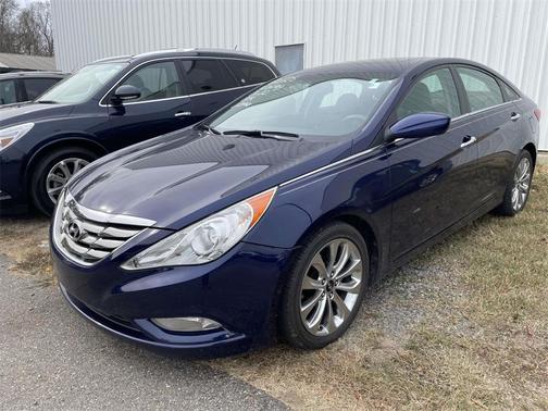 2011 Hyundai SONATA SE
