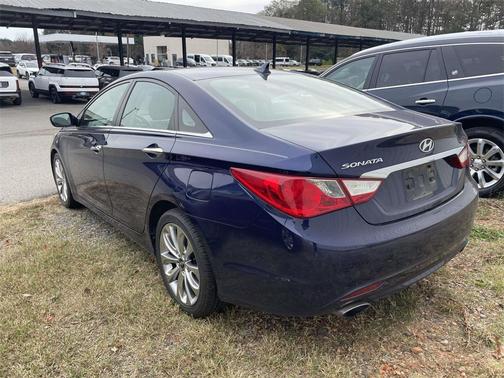 2011 Hyundai SONATA SE