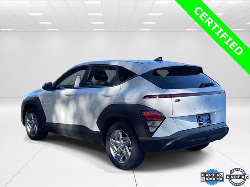 2025 Hyundai KONA SE