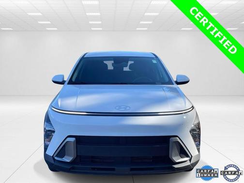 2025 Hyundai KONA SE