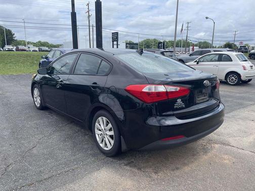 Aurora Black 2016 Kia Forte LX