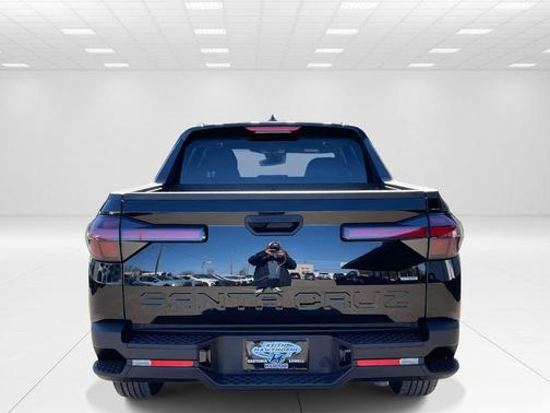 Phantom Black 2026 Hyundai SANTA CRUZ SEL