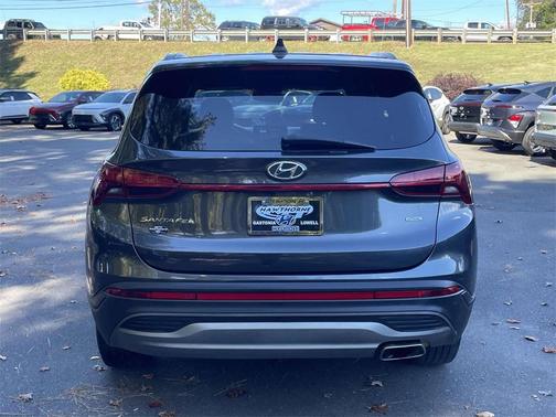 2022 Hyundai SANTA FE SE