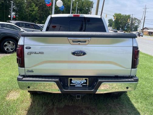 Ingot Silver 2017 Ford F-150 Lariat