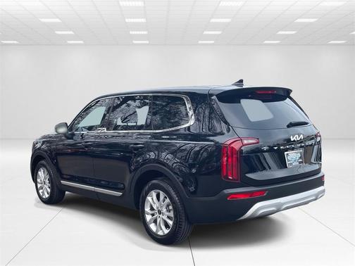 2022 Kia Telluride LX