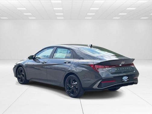 Gray 2026 Hyundai ELANTRA SEL Sport