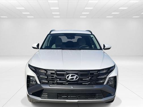 White Pearl 2026 Hyundai TUCSON SEL