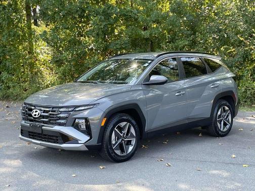 Gray 2025 Hyundai TUCSON SEL