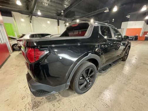 Phantom Black 2024 Hyundai SANTA CRUZ