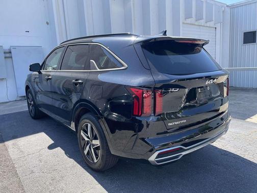 Ebony Black 2023 Kia Sorento S