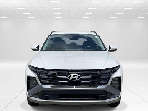 White Pearl 2026 Hyundai TUCSON SEL